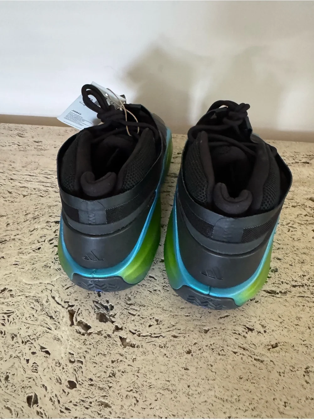 adidas Crazy liinfinity sneakers.  Unisex M6/W7. MSRP $173